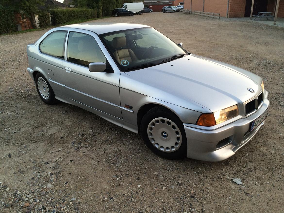 BMW 316i Compact E36 billede 3