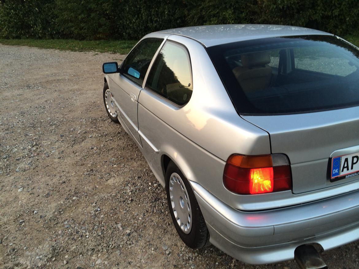BMW 316i Compact E36 billede 5