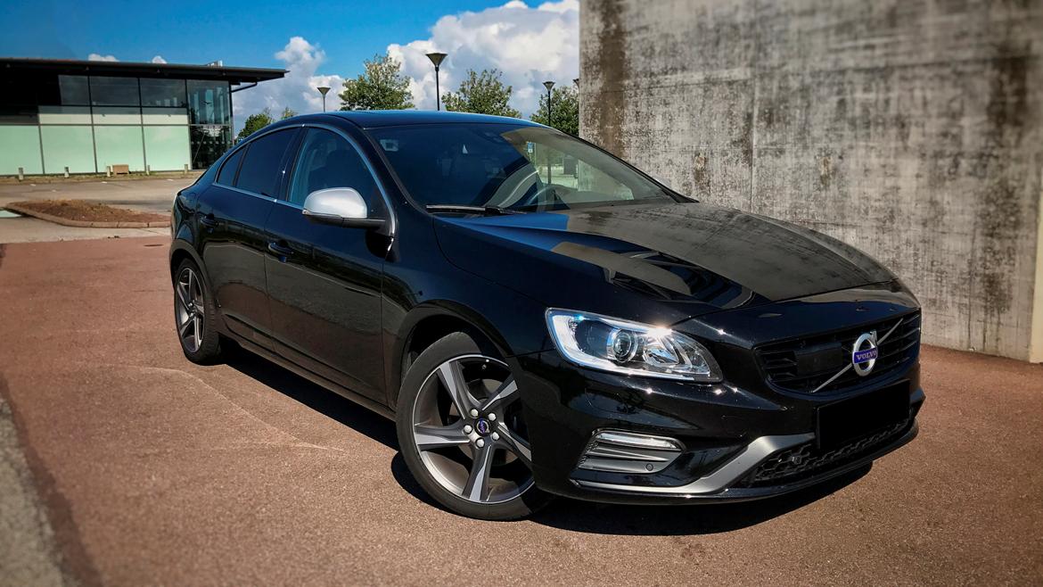 Volvo S60 D4 R-Design billede 1