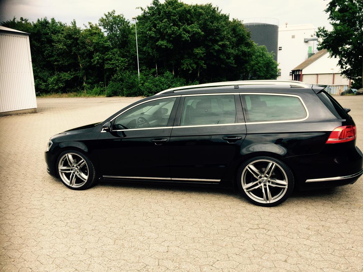 VW Passat 1.8 TFSI Highline - Så fik jeg monteret Solfilm i de forreste sideruder billede 11