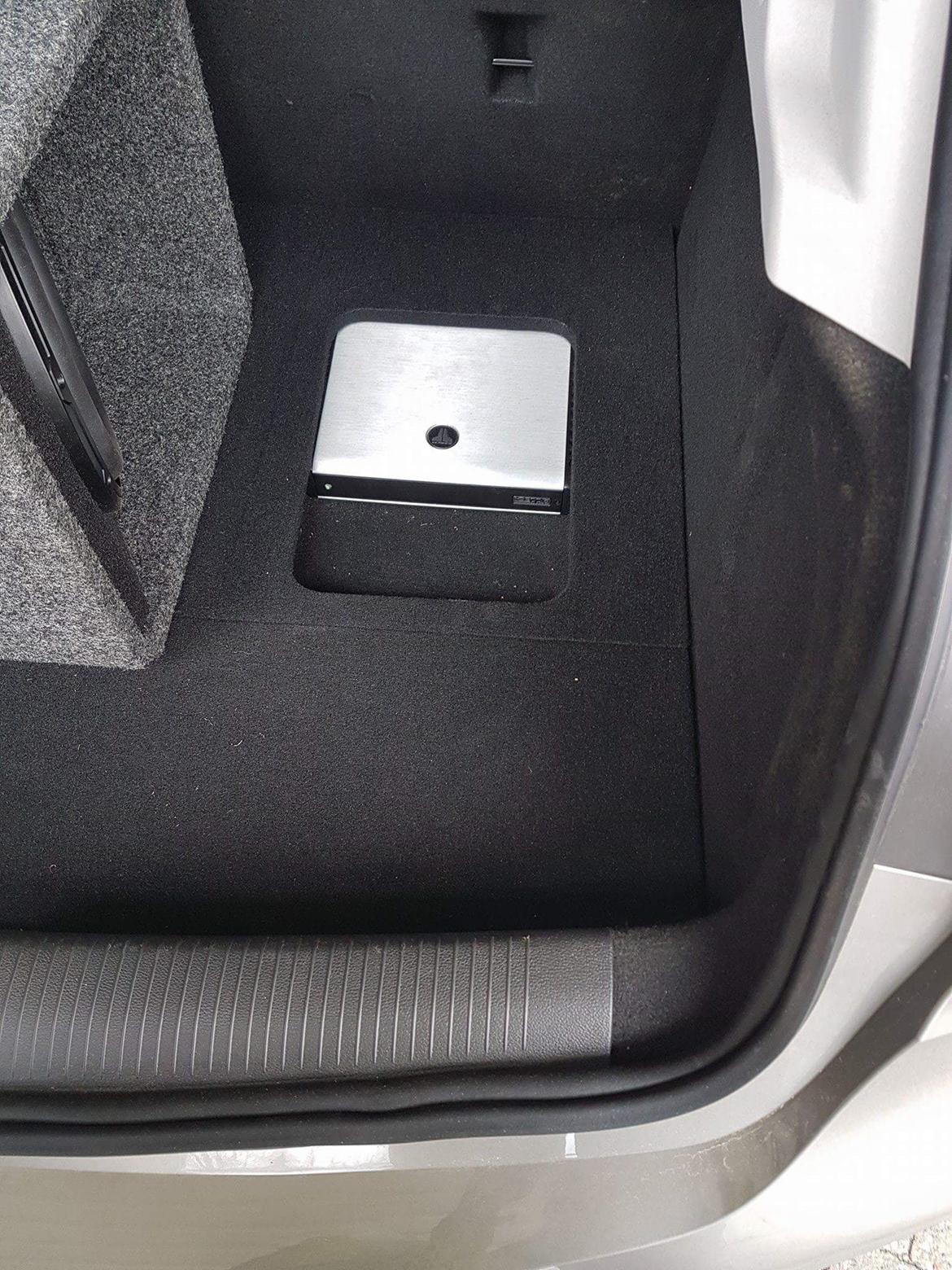 Opel Astra K - Færdigt bagagerum billede 18