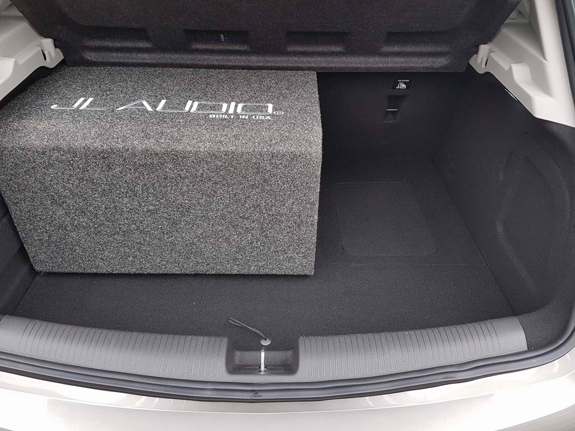 Opel Astra K - Færdigt bagagerum billede 19