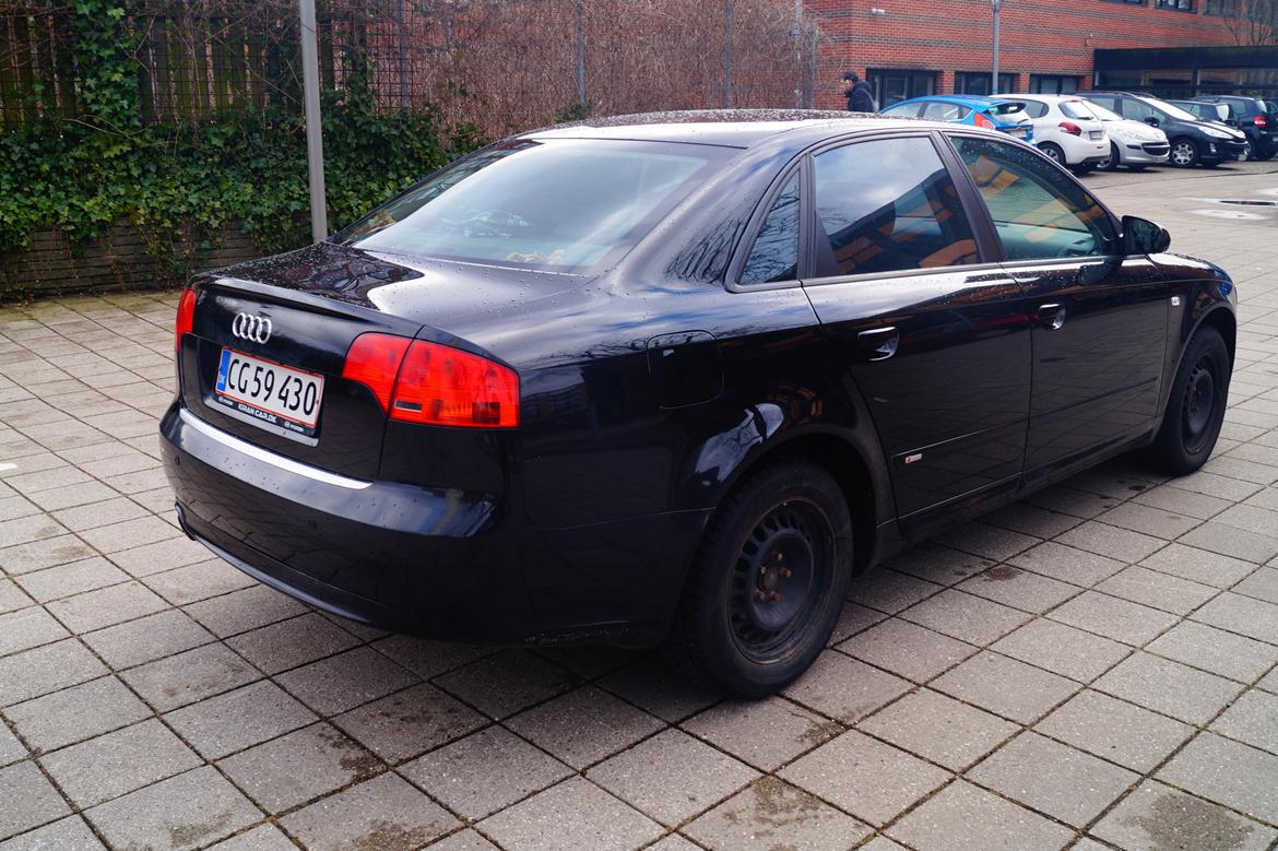 Audi A4 B7 S-Line billede 5