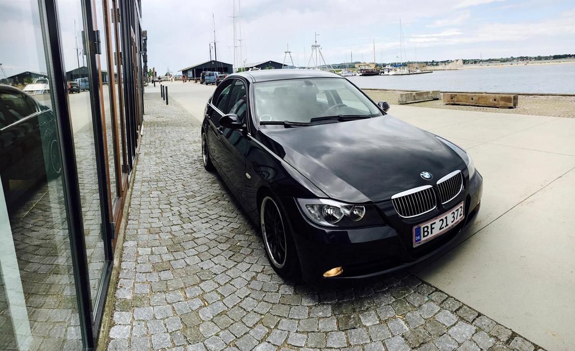 BMW E90 solgt billede 1
