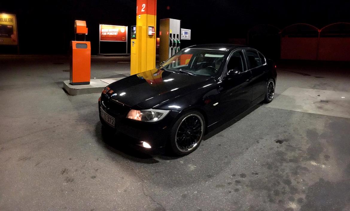 BMW E90 solgt billede 4