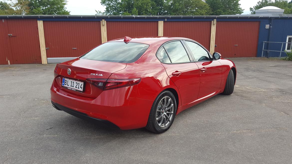 Alfa Romeo Giulia Super billede 3