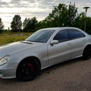 Mercedes Benz E220 CDI
