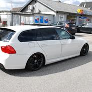 BMW E91 LCI 3.0 Touring M-SPORT EDITION