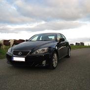 Lexus IS250 aut.