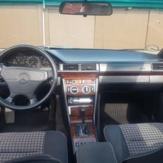 Mercedes Benz w124 420e