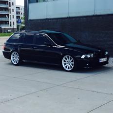 BMW E39 530D 