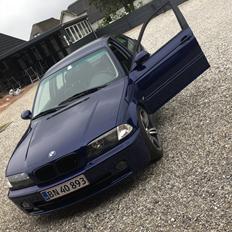 BMW e46 320i