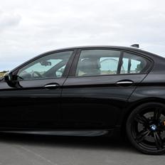 BMW M5 F10