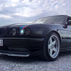 BMW E34 Touring  SOLGT 