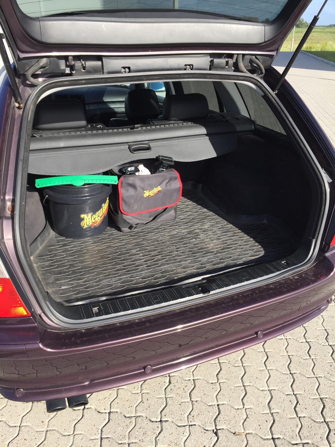 BMW 320i 2.2 (solgt) billede 19