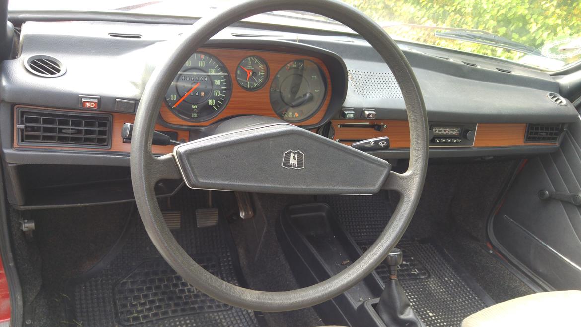 VW Passat B1 Type 32 billede 8