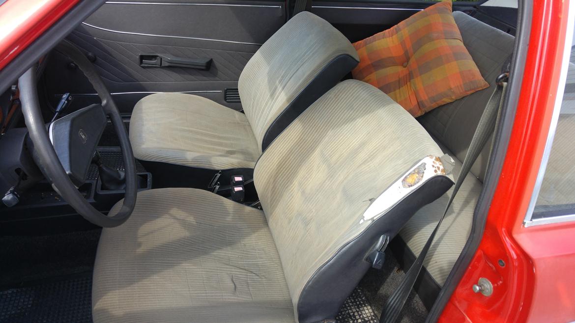 VW Passat B1 Type 32 billede 10