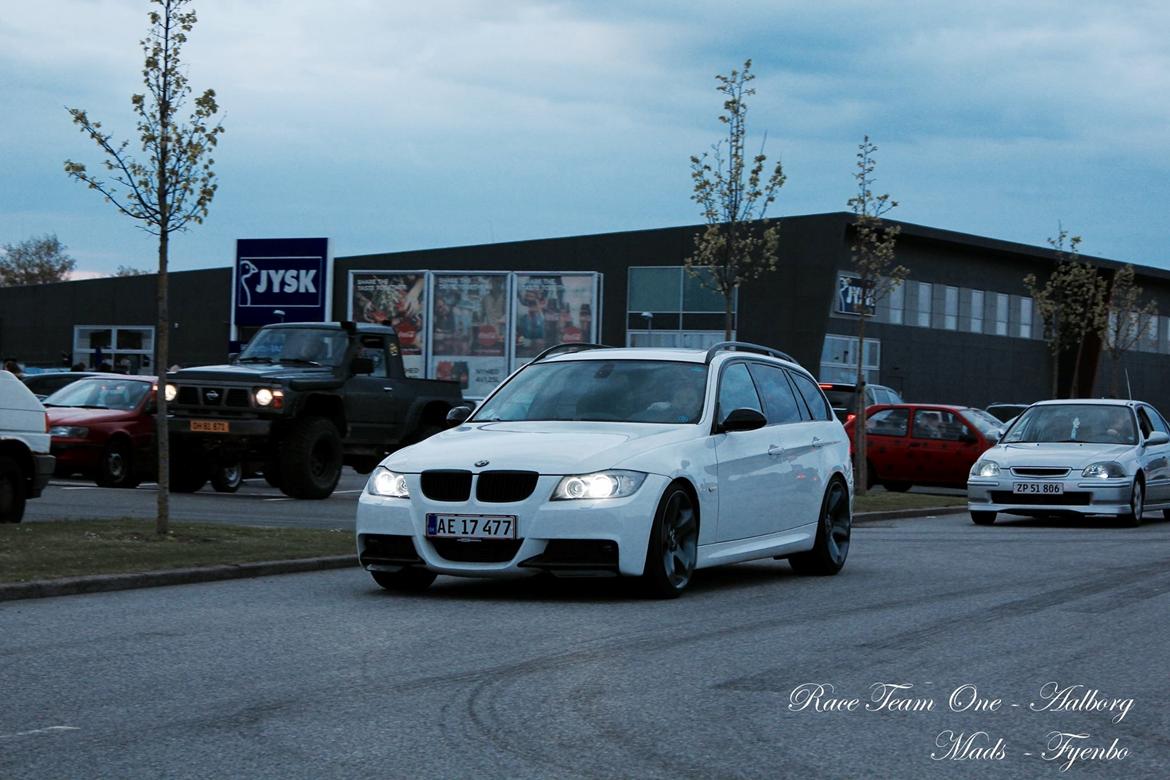 BMW E91 320D 177hk Shadowline M-Tech billede 6