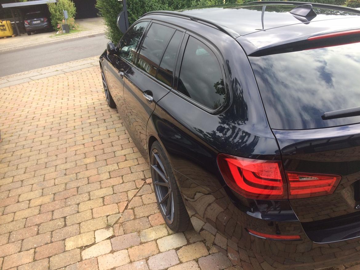 BMW 528iX - F11 billede 2