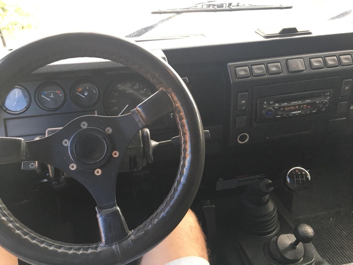 Land Rover Defender 90" billede 10