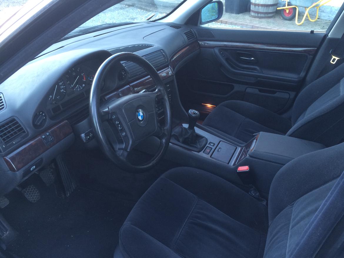 BMW E38 740i 6 gears manual billede 2