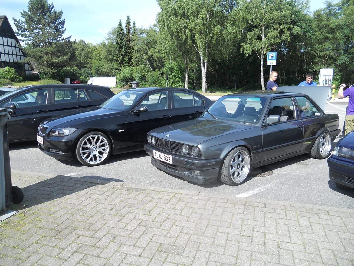 BMW E90 320i billede 19