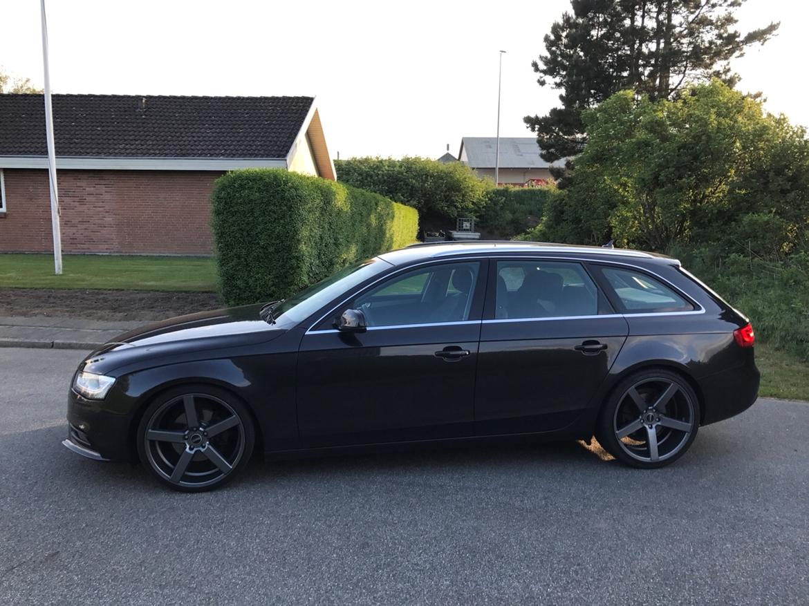 Audi A4 b8 billede 9