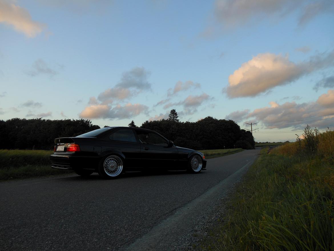 BMW E36 billede 3