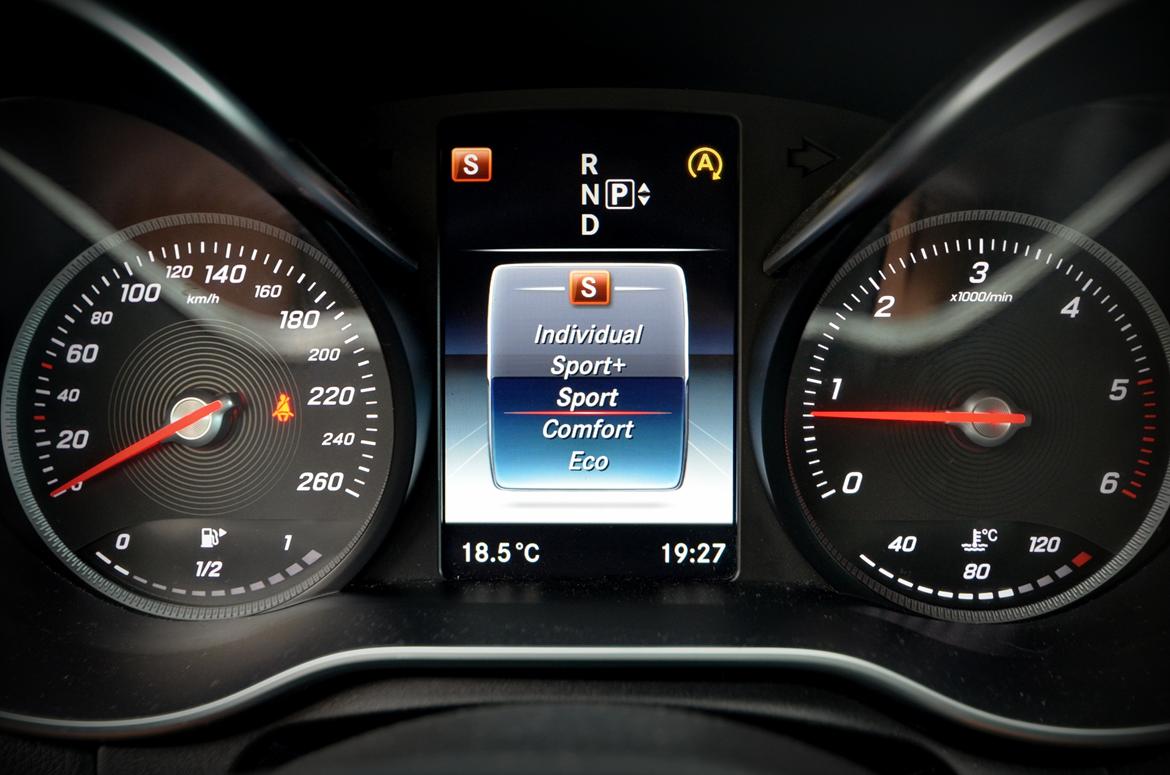 Mercedes Benz C220d AMG billede 21