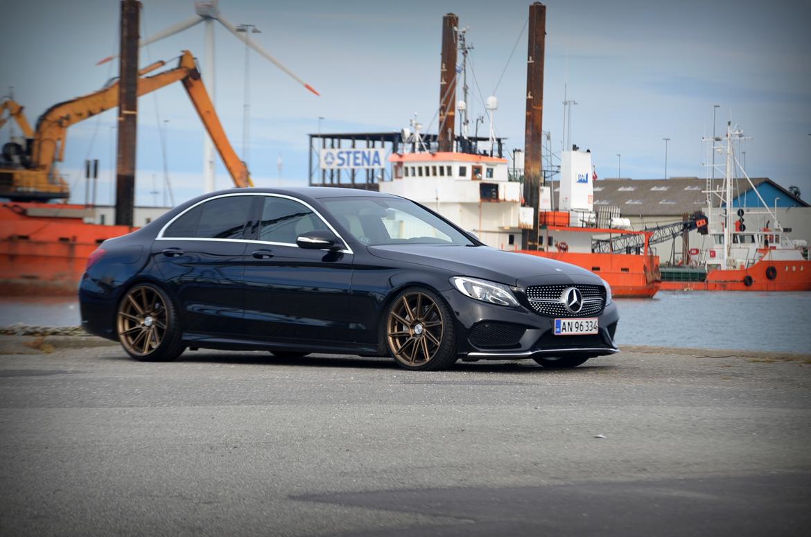Mercedes Benz C220d AMG billede 8