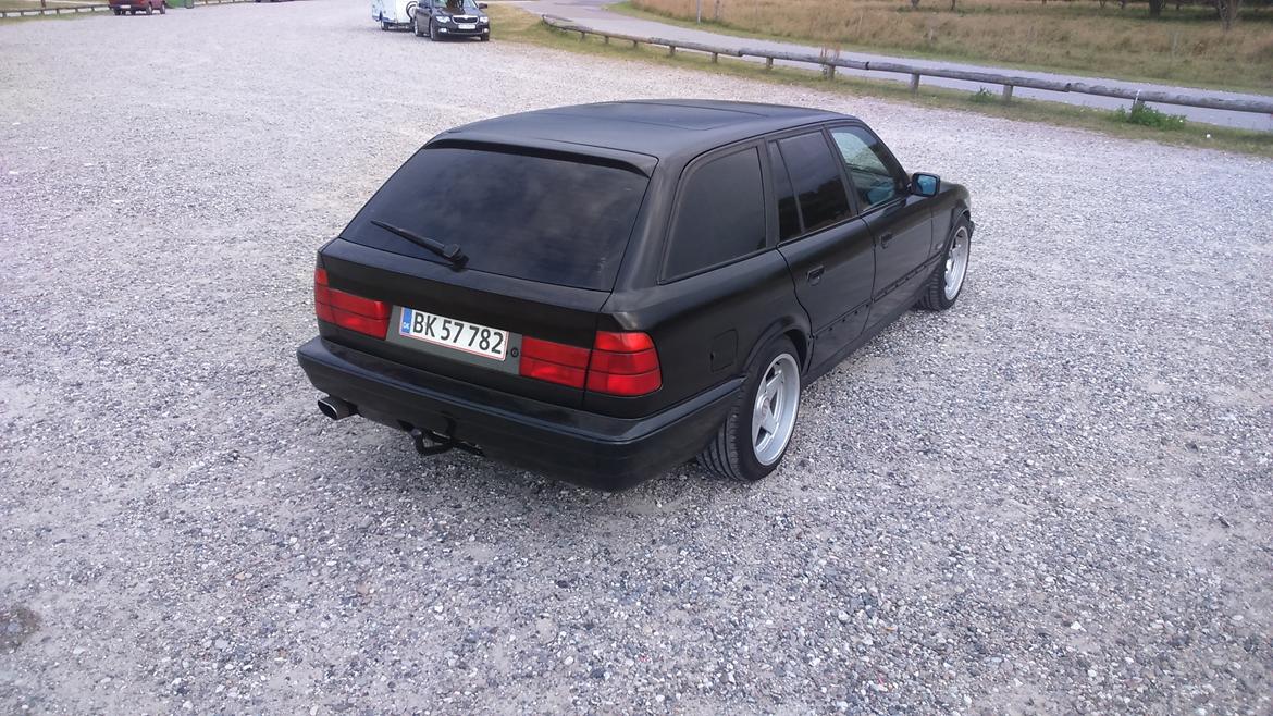BMW E34 Touring  SOLGT  billede 7