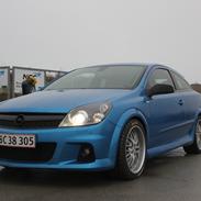 Opel Astra H Opc 2.0T