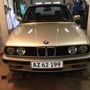 BMW 325 i