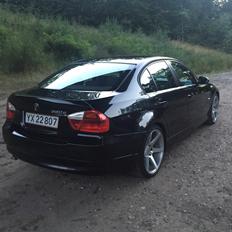 BMW E90 320d