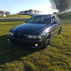 BMW M5 E39