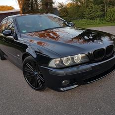 BMW M5 E39