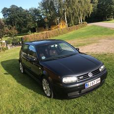 VW Golf GTI 1,8 Turbo 25 Jahre Edition 180hk Jubi