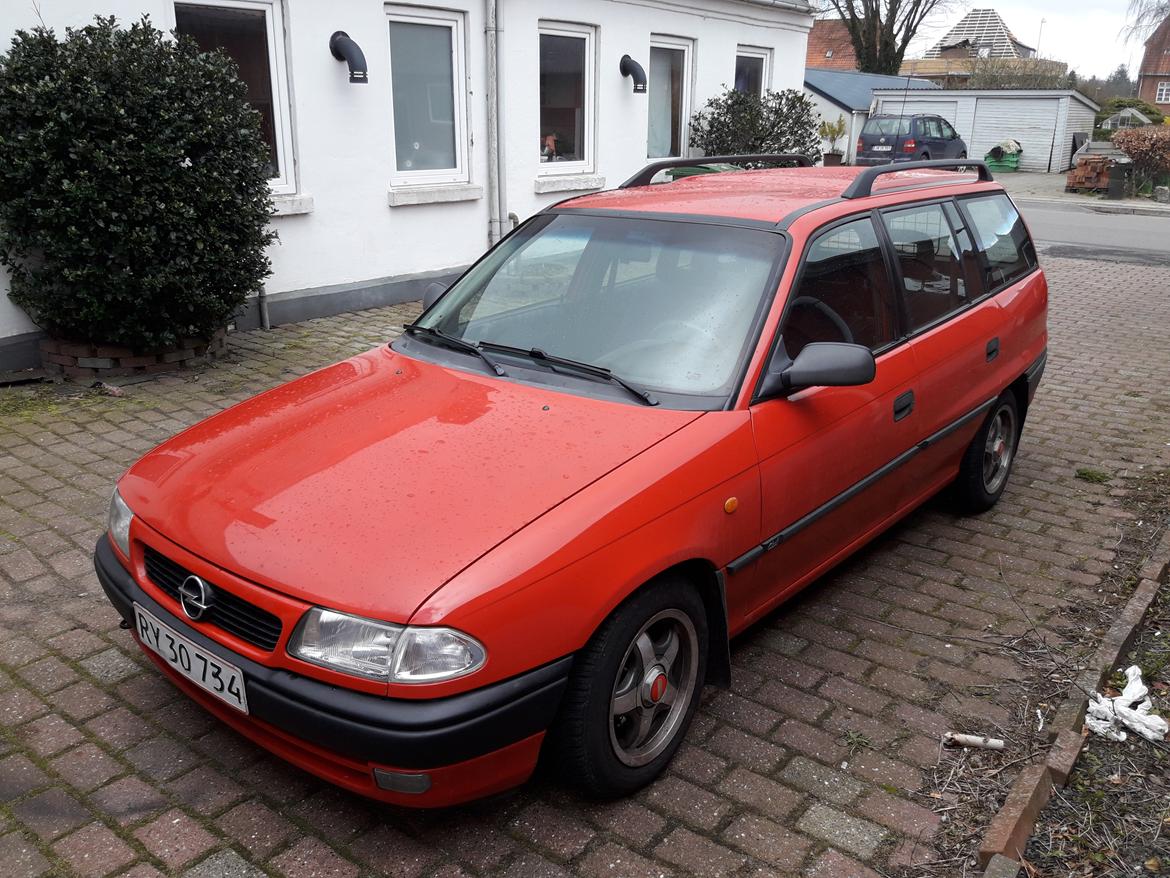 Opel Astra F billede 2