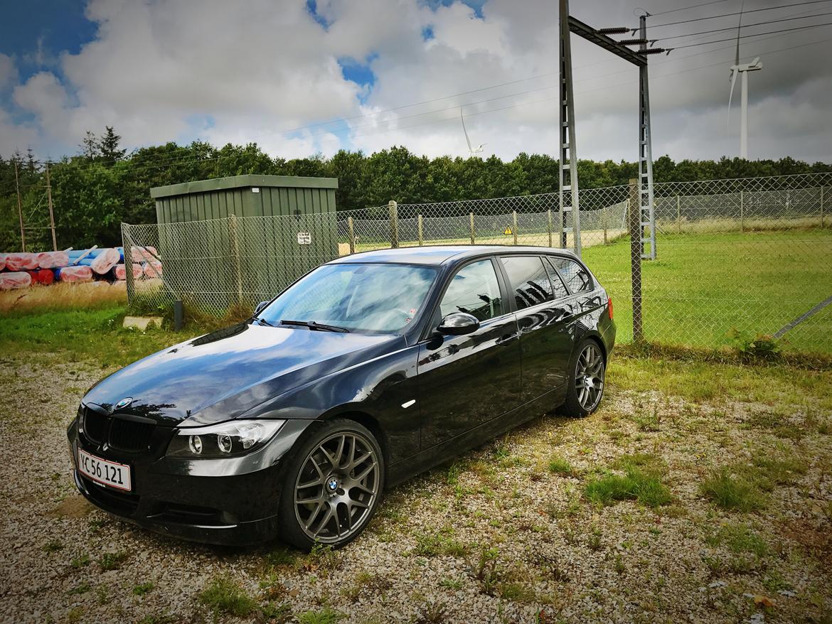 BMW E91 320i SOLGT billede 5