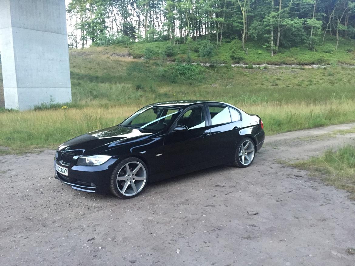 BMW E90 320d billede 7