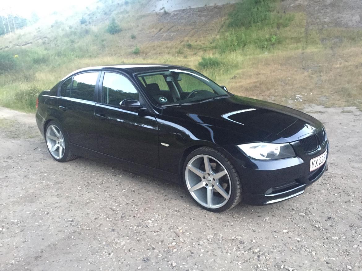 BMW E90 320d billede 6