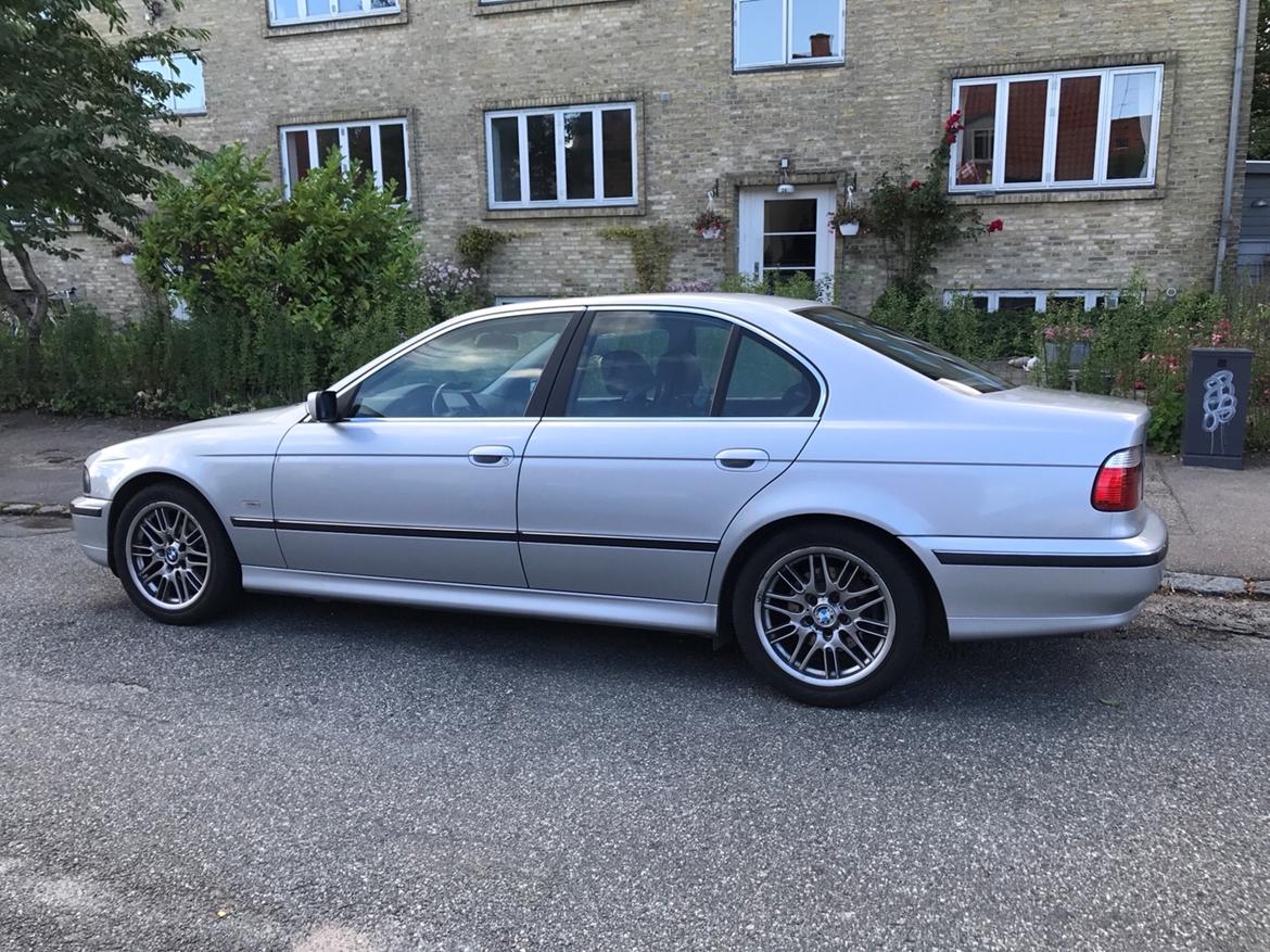 BMW E39 528i aut. Artic silver 309 billede 9