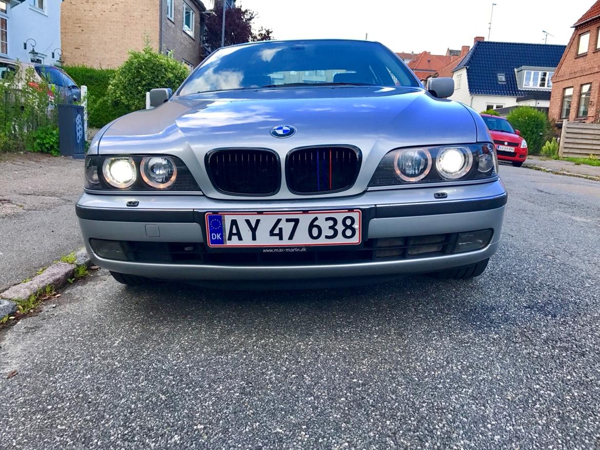 BMW E39 528i aut. Artic silver 309 billede 10