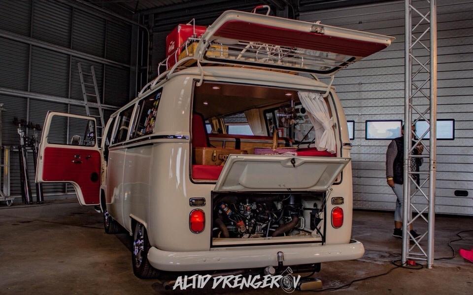 VW T2 Deluxe Camper bus "Ollie" billede 28