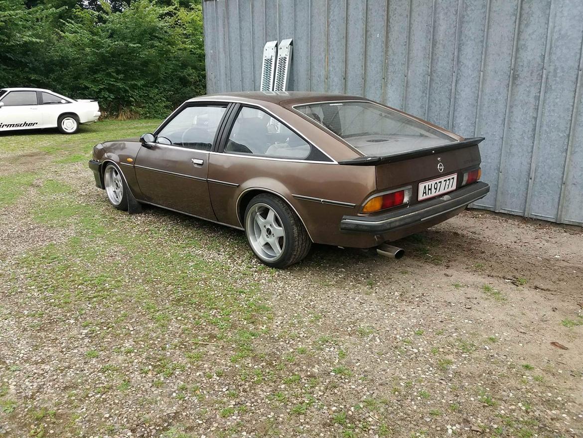 Opel manta b cc billede 14