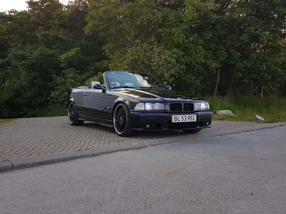 BMW 325i Cabriolet E36 billede 3