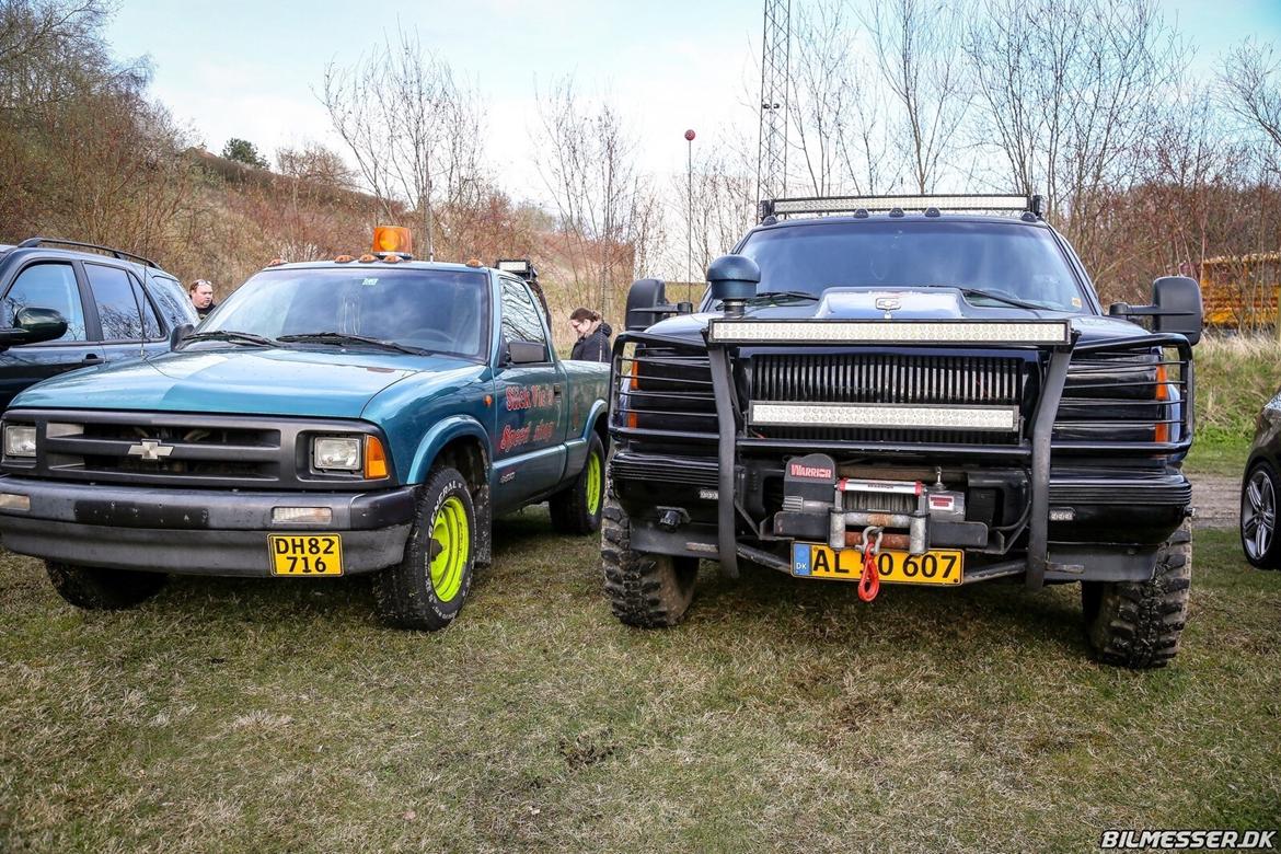 Chevrolet Suburban K2500 HD billede 3