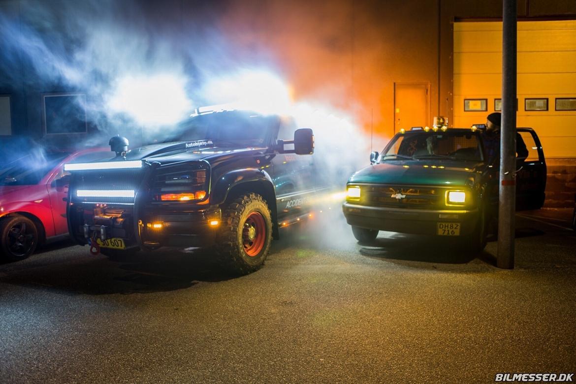 Chevrolet Suburban K2500 HD billede 7