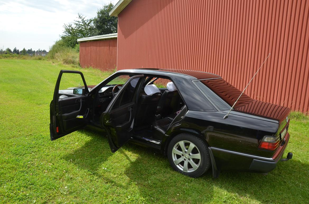 Mercedes Benz Mercedes w124 300e 3.0 billede 8