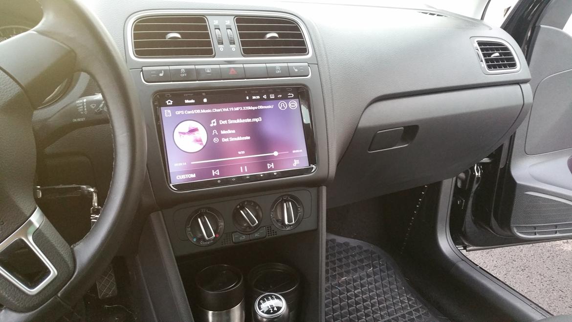 VW 1.2 tdi bluemotion - Den nye Headunit installeret billede 13